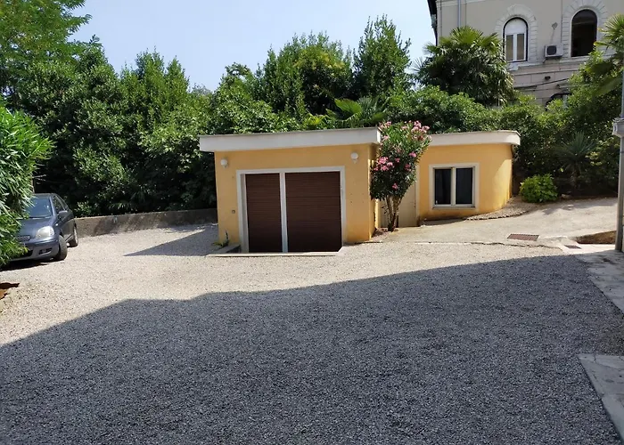 Ivna Bilek * Abbazia